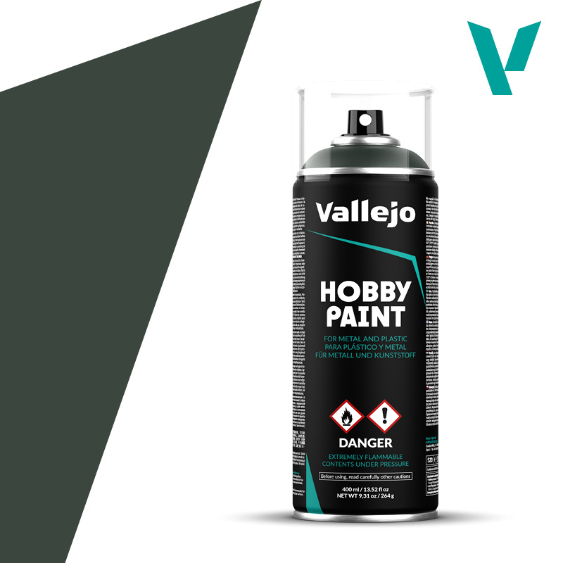 Vallejo Hobby Paint Spray: Dark Green